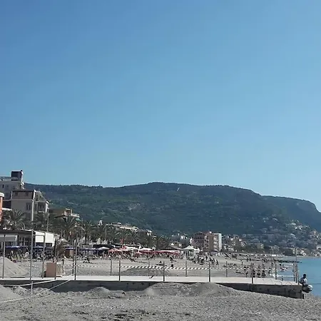 Vittoria Apartment Pietra Ligure