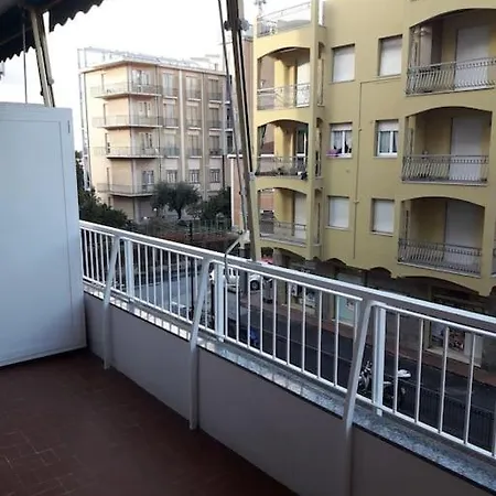 Vittoria Apartment Pietra Ligure